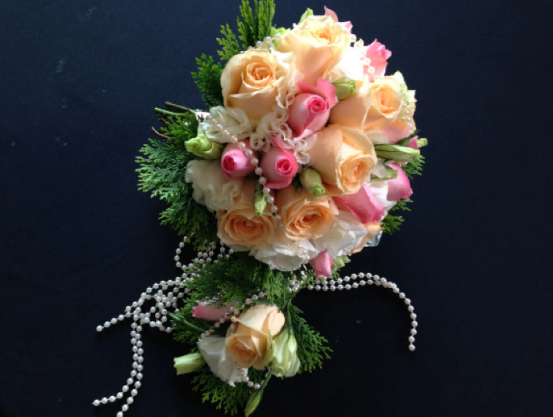 Pretty Love: A Romantic Bridal Bouquet for Your Special Day